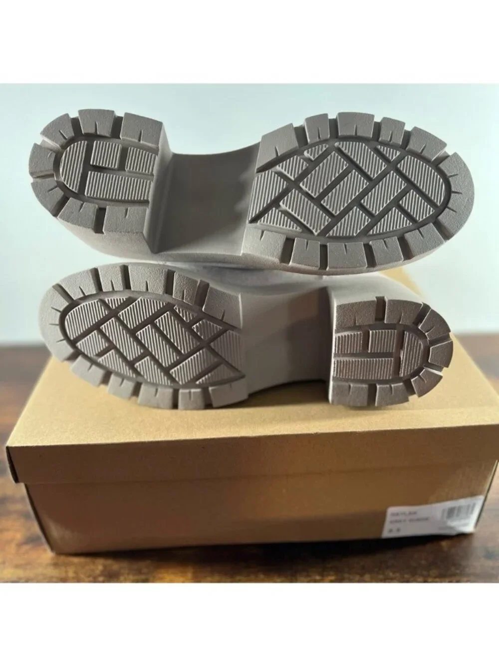 Listing for Steve Madden HAYLAN Grey Suede Boots (Size 9.5m AND 11m)